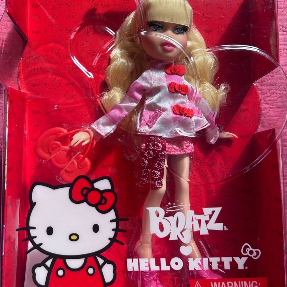BRATZ X HELLO KITTY CLOE